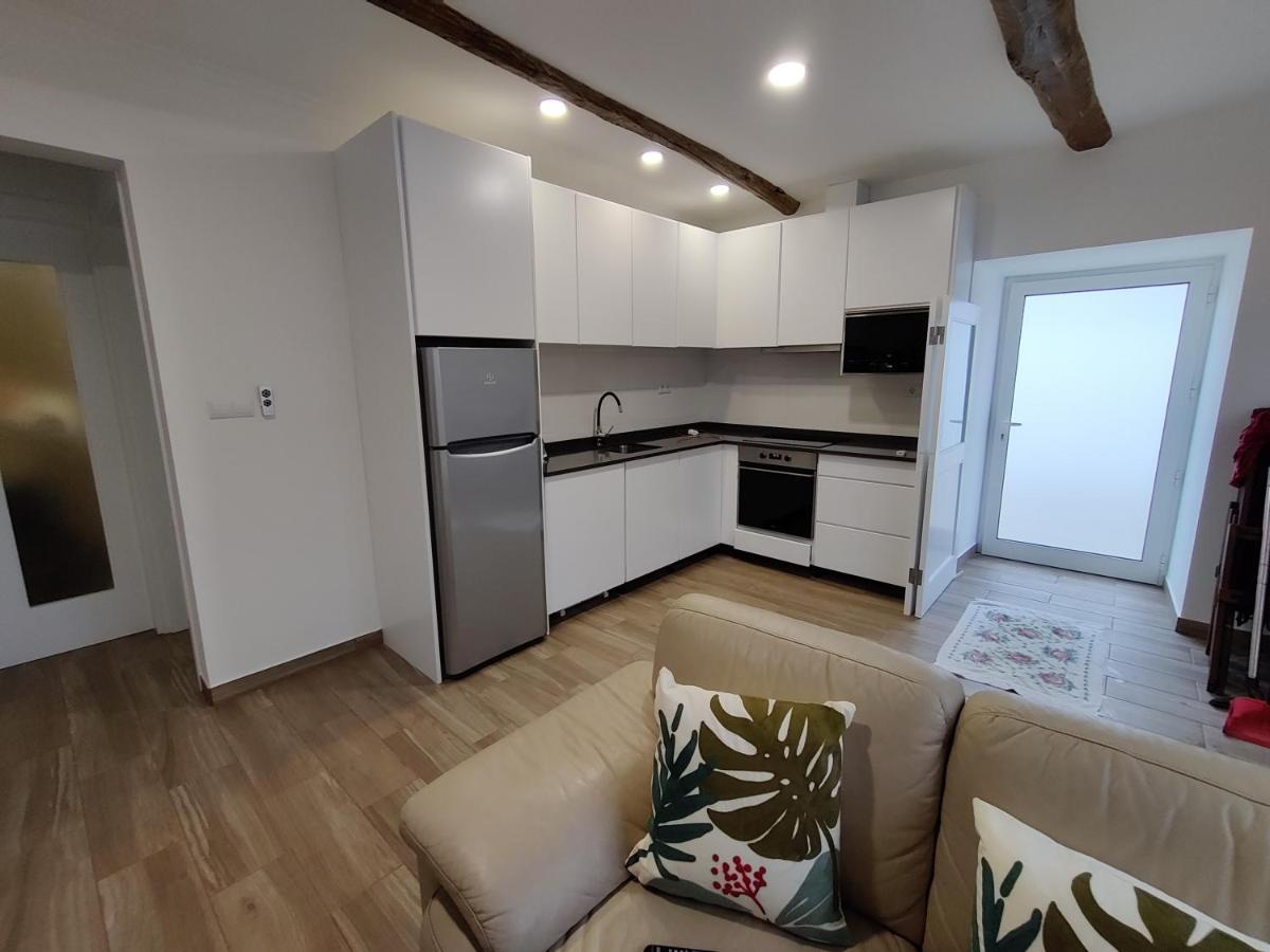 Casa D'Avo Guesthouse And Apartment Urzelina Экстерьер фото